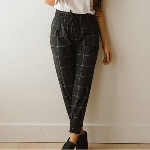 Albion windowpane black joggers EUC M